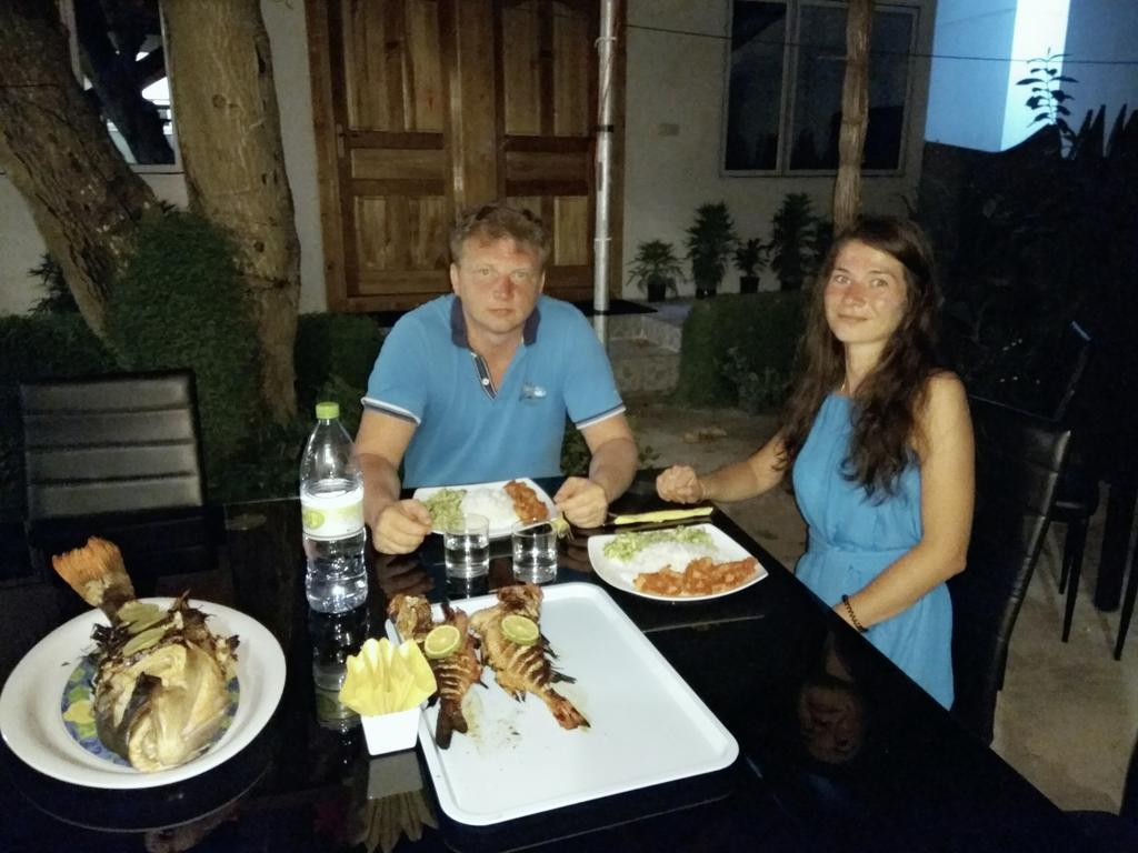Resten Inn Thoddoo Exteriör bild