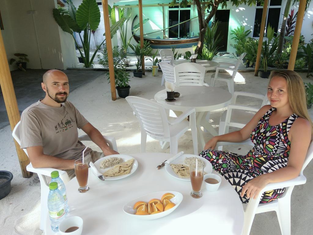 Resten Inn Thoddoo Exteriör bild