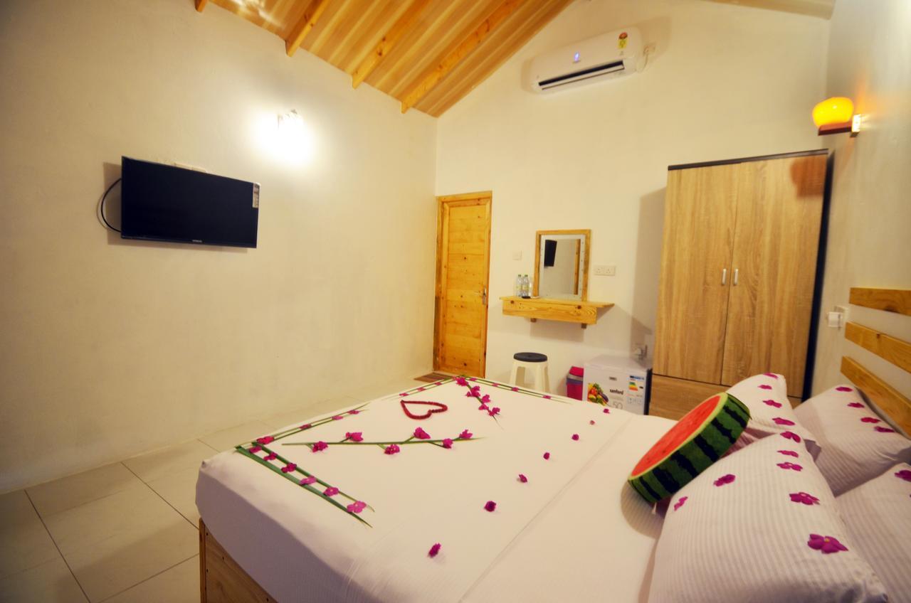 Resten Inn Thoddoo Exteriör bild